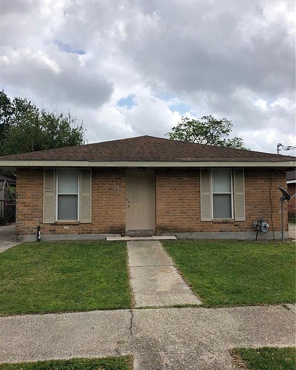 1st image of 2624 Huntsville St #26