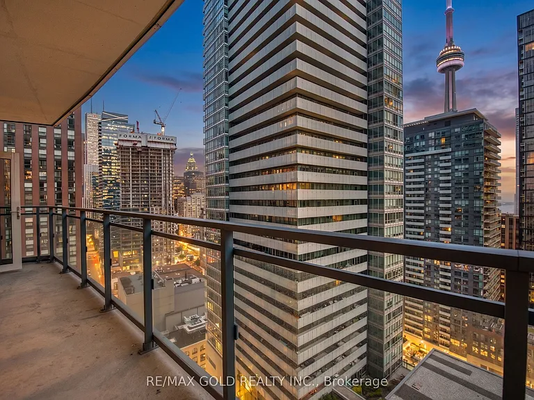 21 Widmer St #2209 — Photo 1