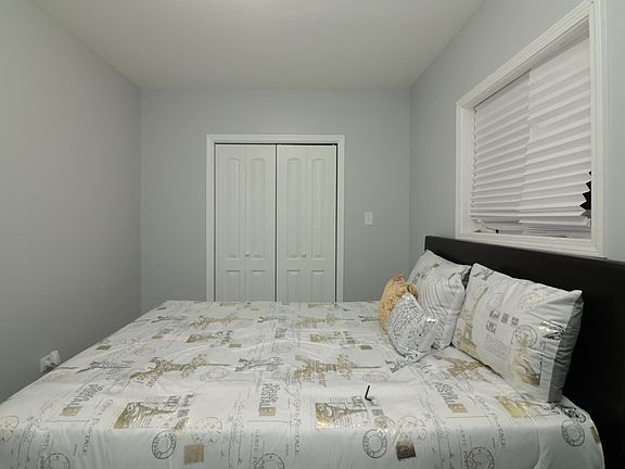 3rd image of 427 155th St #1B