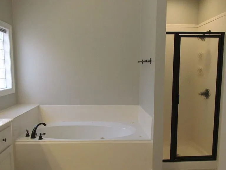 201 Apple Blossom Cir — Photo 13
