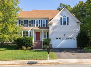 907 Walton Creek Dr, Midlothian, VA 23114