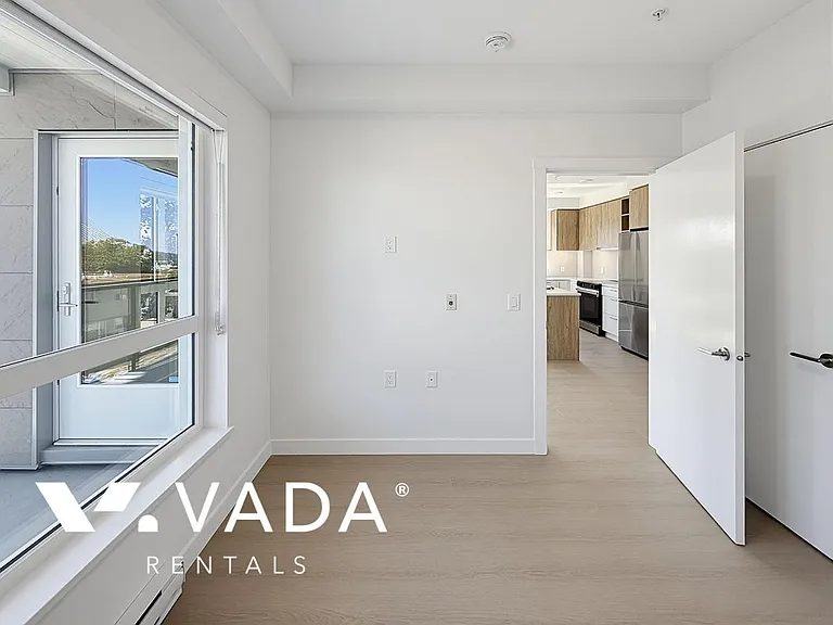 82 1st St #202 — Photo 10