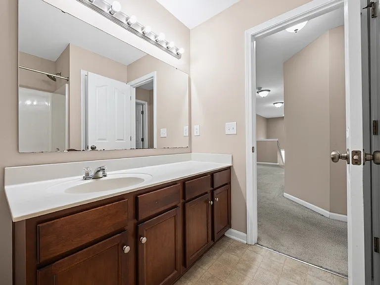 2206 Durand Rd — Photo 29