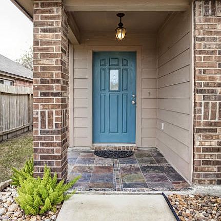 3rd image of 1511 Windy Oaks Dr