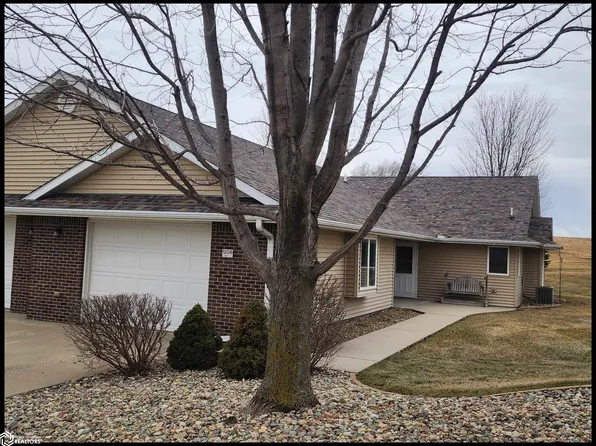 1206 E 22nd St, Atlantic, IA 50022