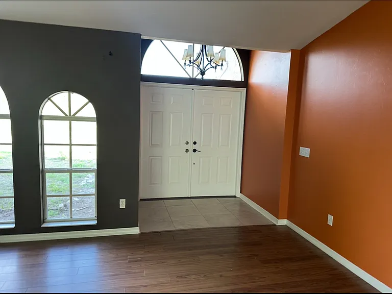 3129 Oceanside St — Photo 39