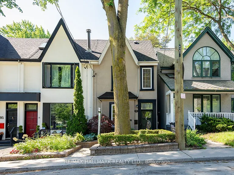101 Pears Ave — Photo 2
