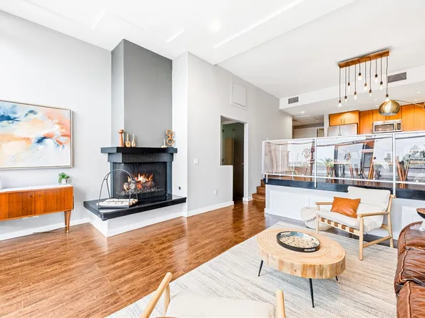 9322 Marina Pacifica Dr N, Long Beach, CA 90803
