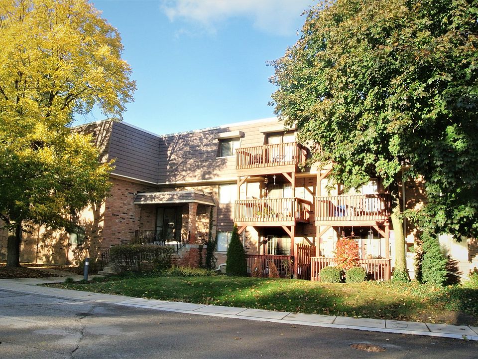 1st image of 1925 Tall Oaks Dr APT 2710