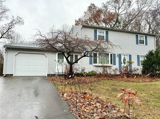 15 Parky Dr, Enfield, CT 06082