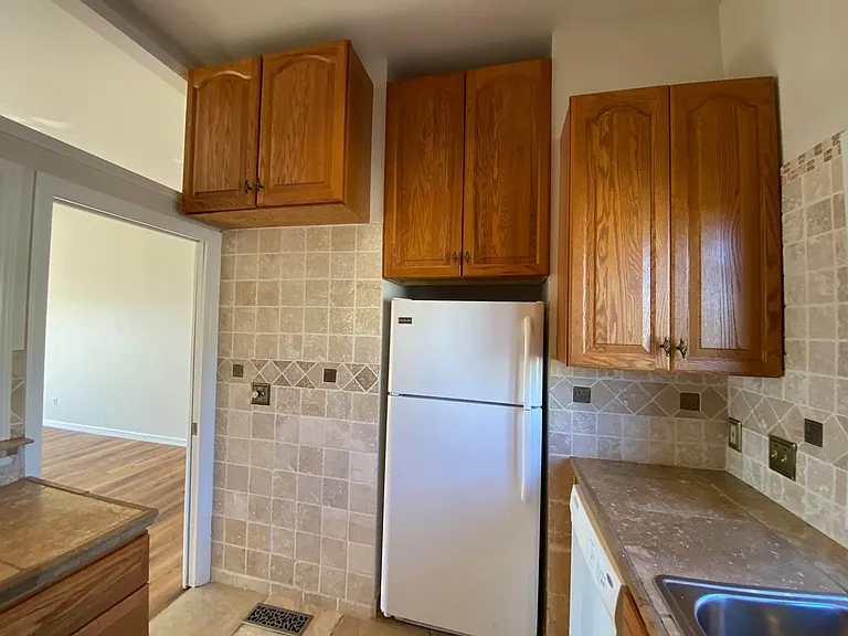 466 Windswept Dr — Photo 19