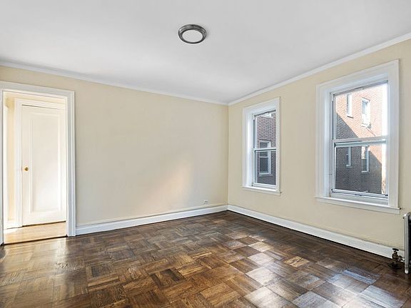 4th image of 720 W 173rd St APT 45