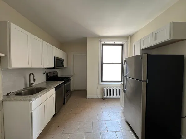 149 Chestnut Ave #29E, Jersey City, NJ 07306