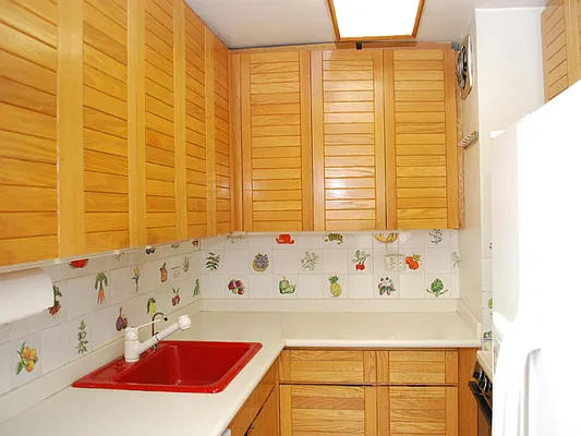 Sold by Sotheby's International Realty | media 8