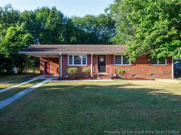 5233 Butternut Dr, Fayetteville, NC 28304