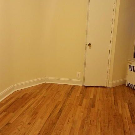4th image of 414 E 77th St APT 4C