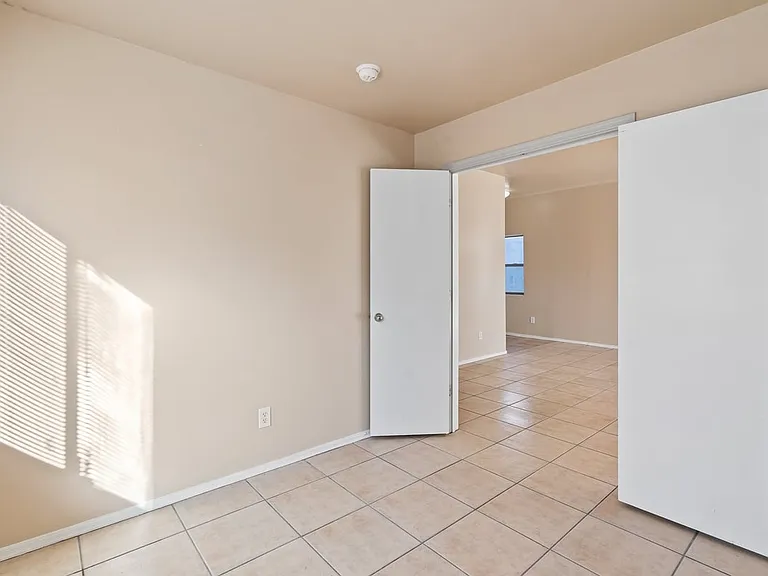 6657 S Venetian Dr — Photo 17