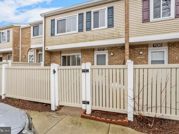 1137 Thackary Ct, Voorhees, NJ 08043