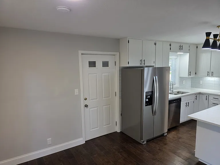 503 E Evergreen Ct — Photo 8