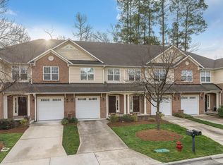 8 Abernathy Dr, Chapel Hill, NC 27517