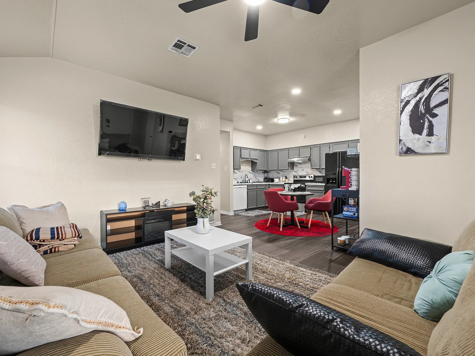 5110 Daybreak Dr — Photo 2