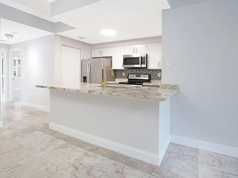 5860 W Sample Rd #204 — Photo 4