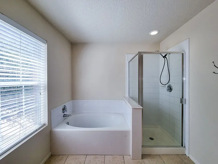 19330 Harvest Stream Way — Photo 41