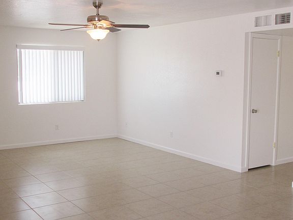 5th image of 665 Knobhill Ln