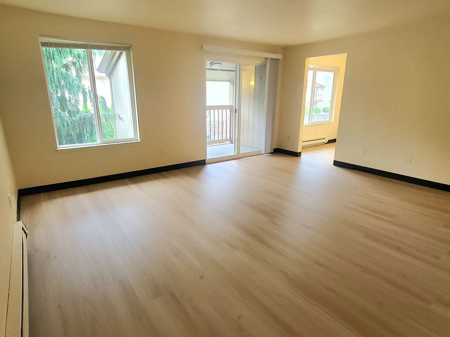Fairview Apartments — Photo 4