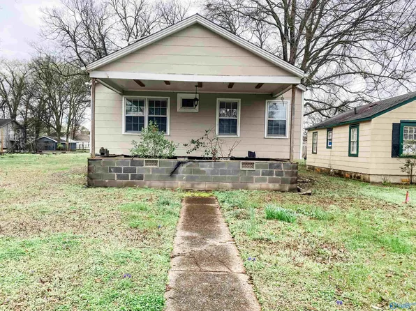 406 Oshaughnessy Ave NE, Huntsville, AL 35801