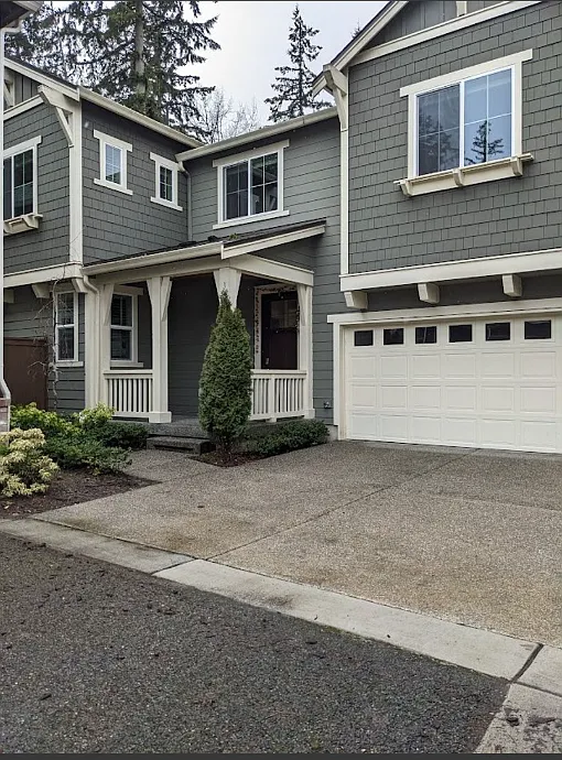 18716 44th Dr SE