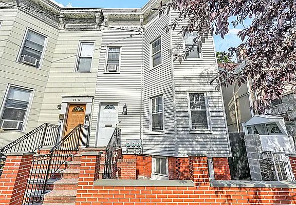 4th image of 8421 129th St