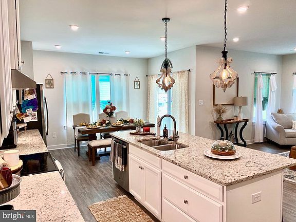 5th image of 21342 Tarpon Dr