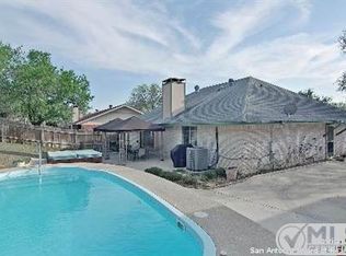 5010 Cherry Tree Dr, Schertz, TX 78108