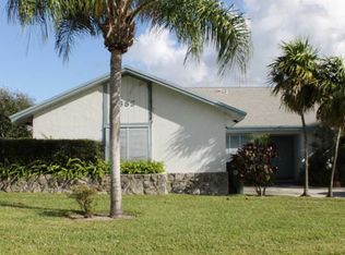 385 NW 35th Pl, Boca Raton, FL 33431