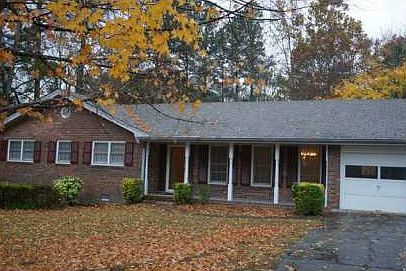 1st image of 2939 Sandra Dr