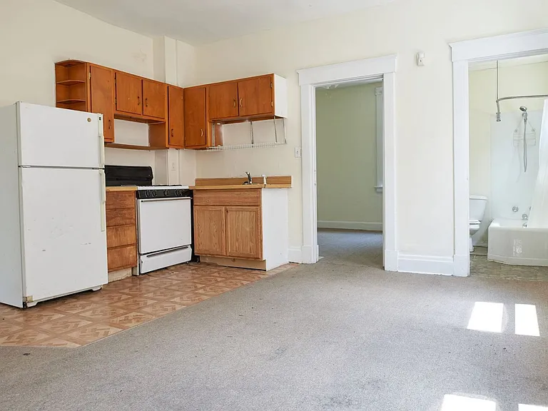 2316 Chickasaw St #2 — Photo 5