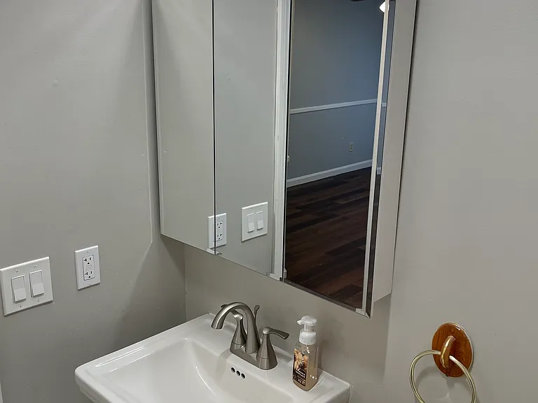 47 Morgan Ave #19 — Photo 7