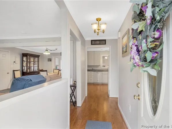 7284 Osprey Dr, Lanexa, VA 23089