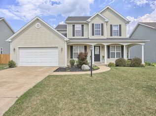 822 Chickory Dr, Champaign, IL