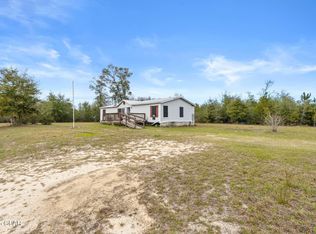 1811 Quail Roost Dr, Cottondale, FL 32431