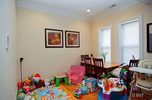 5th image of 5216 N Winthrop Ave APT 2