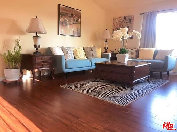 5th image of 2414 E Magdalena Dr