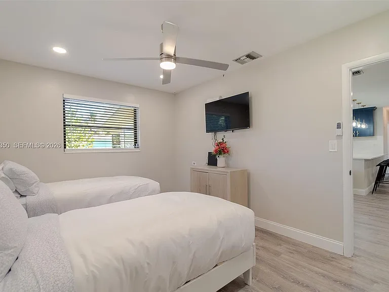 712 Tradewind Dr — Photo 24