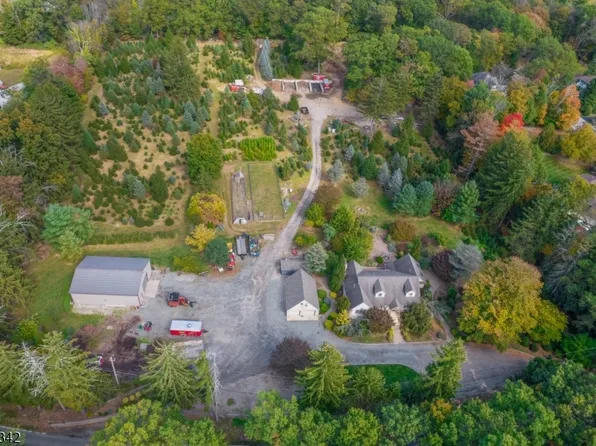 312 NAUGHRIGHT RD., Washington Twp., NJ 07853