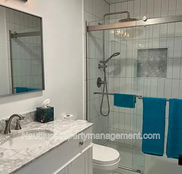 825 Balboa Ave #107 — Photo 11