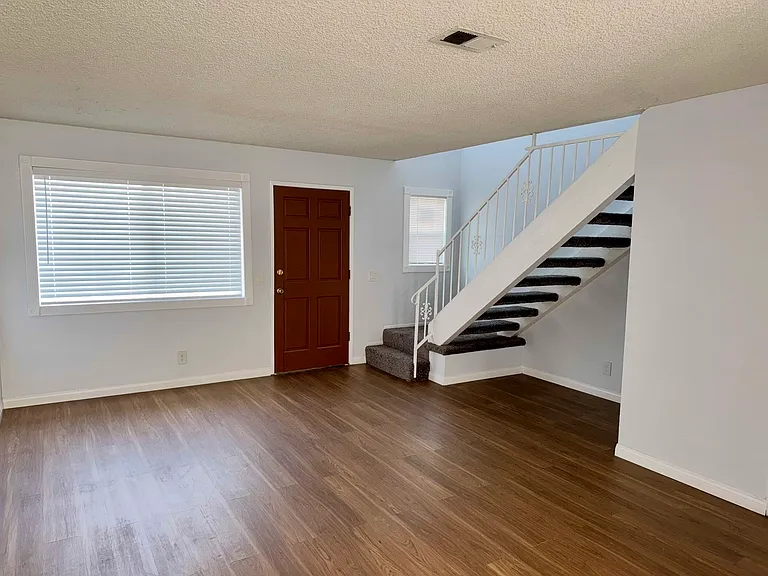 33091 Santa Rosa Dr — Photo 7