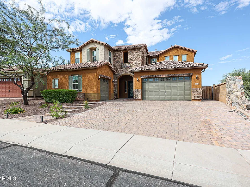 9910 W Redbird Rd