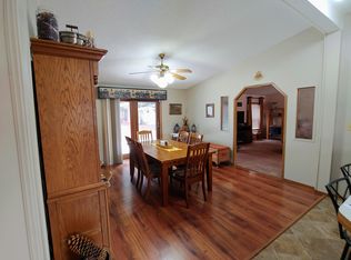 4330 N Arlington Dr, Bismarck, ND 58503