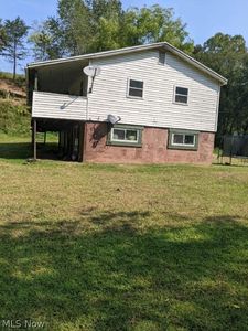 13787 Gillespie Run Rd, Petroleum, WV, 26161